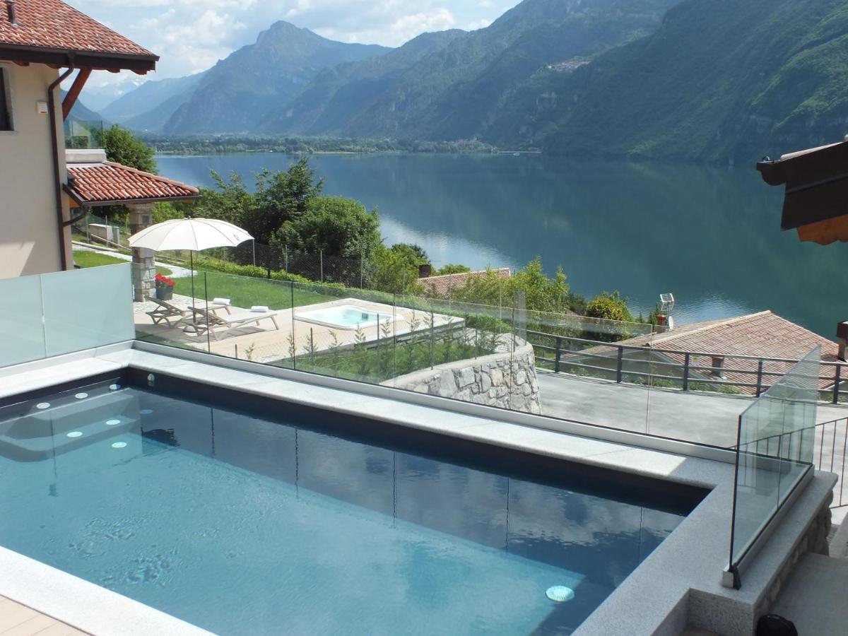 Rocca D'Anfo B&B-Apartments Lake View Exteriör bild