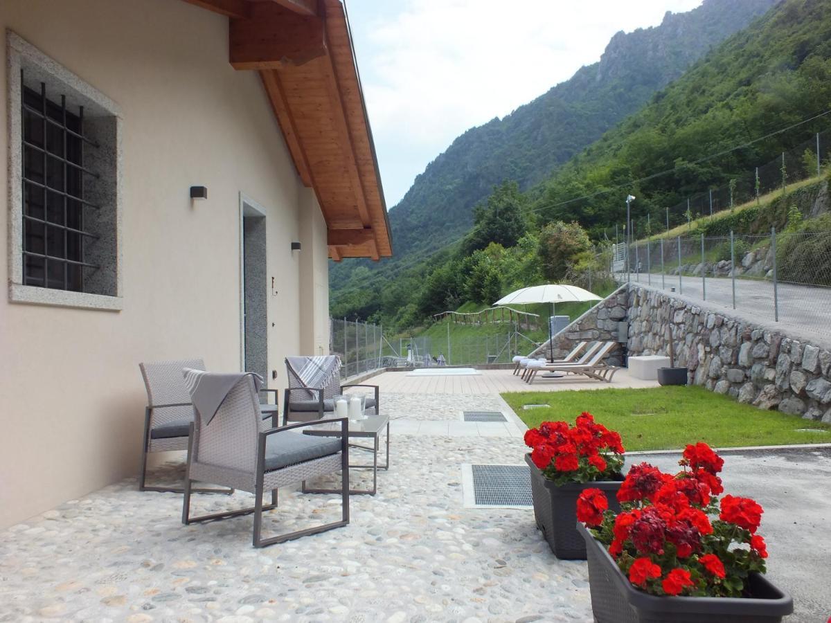 Rocca D'Anfo B&B-Apartments Lake View Exteriör bild