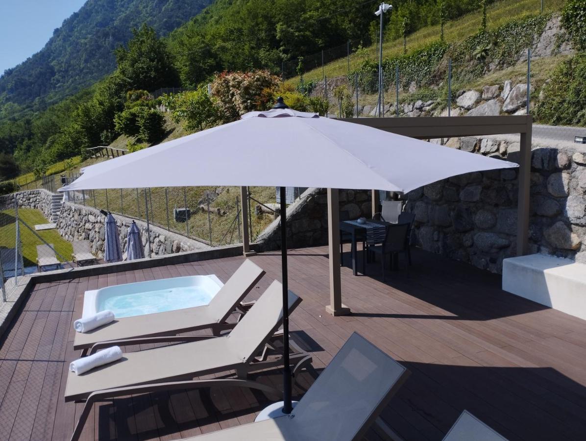 Rocca D'Anfo B&B-Apartments Lake View Exteriör bild