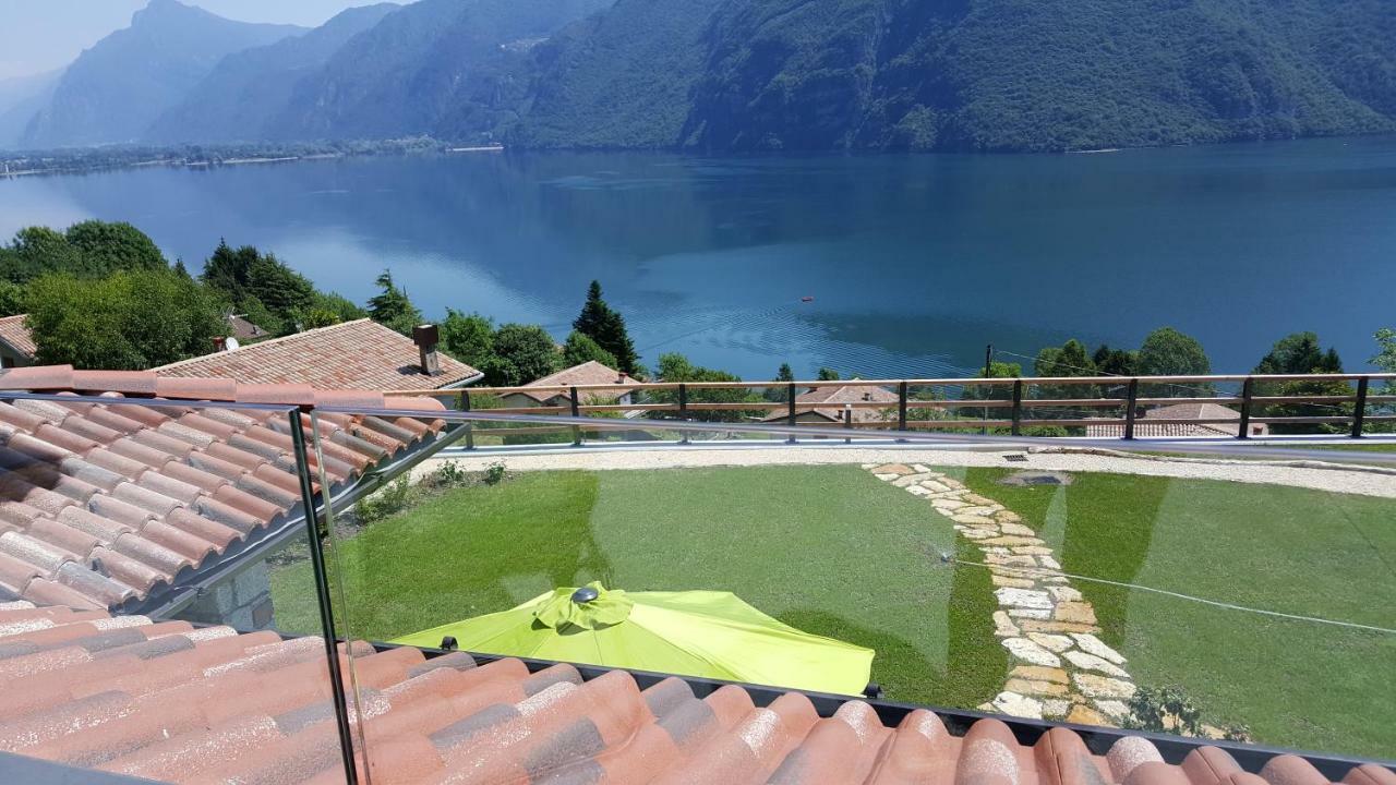 Rocca D'Anfo B&B-Apartments Lake View Exteriör bild