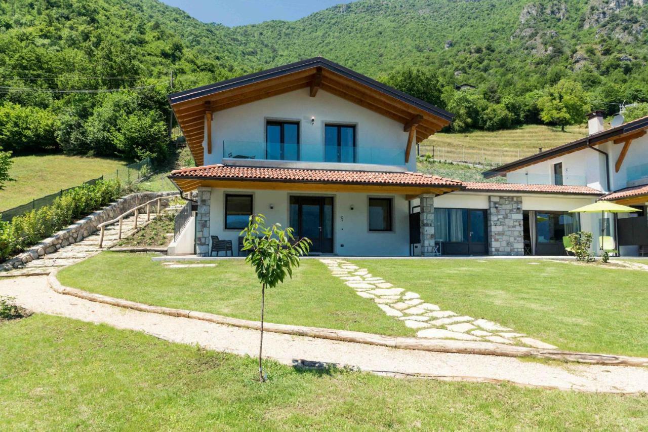 Rocca D'Anfo B&B-Apartments Lake View Exteriör bild